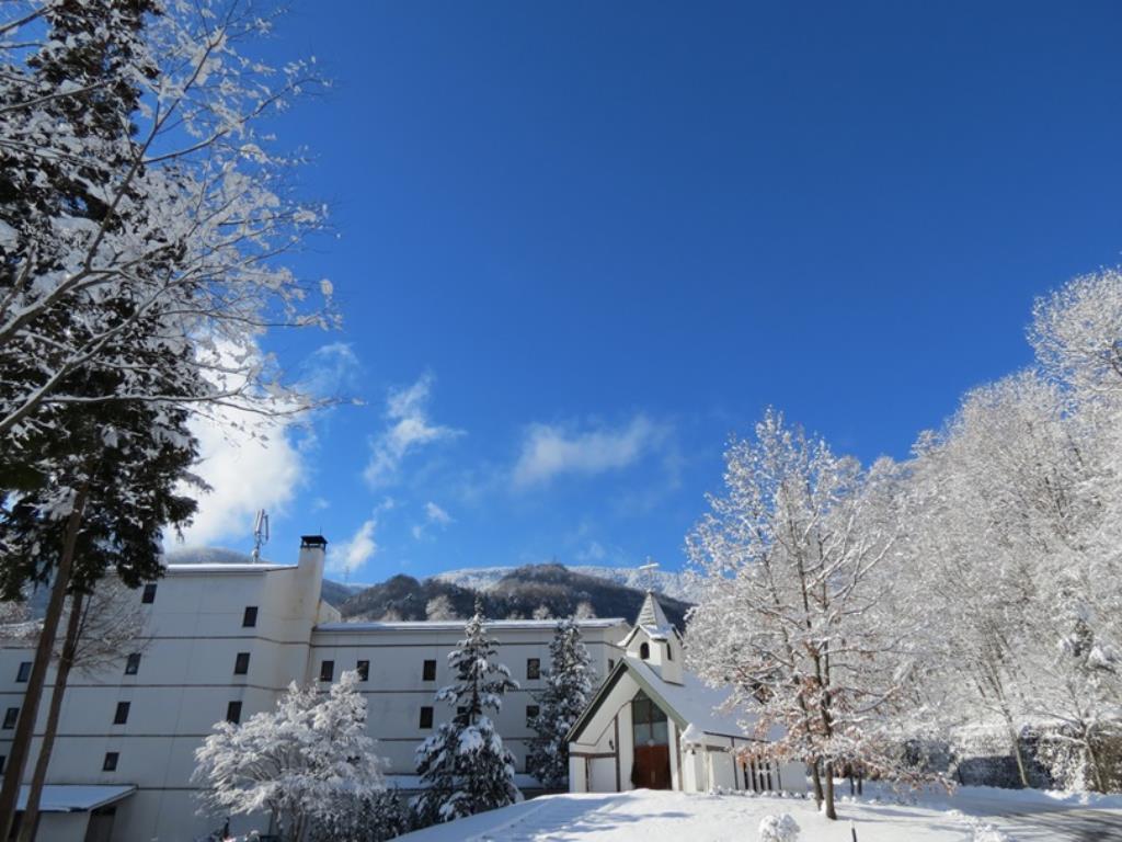 Azumino Hotaka View Hotel Экстерьер фото