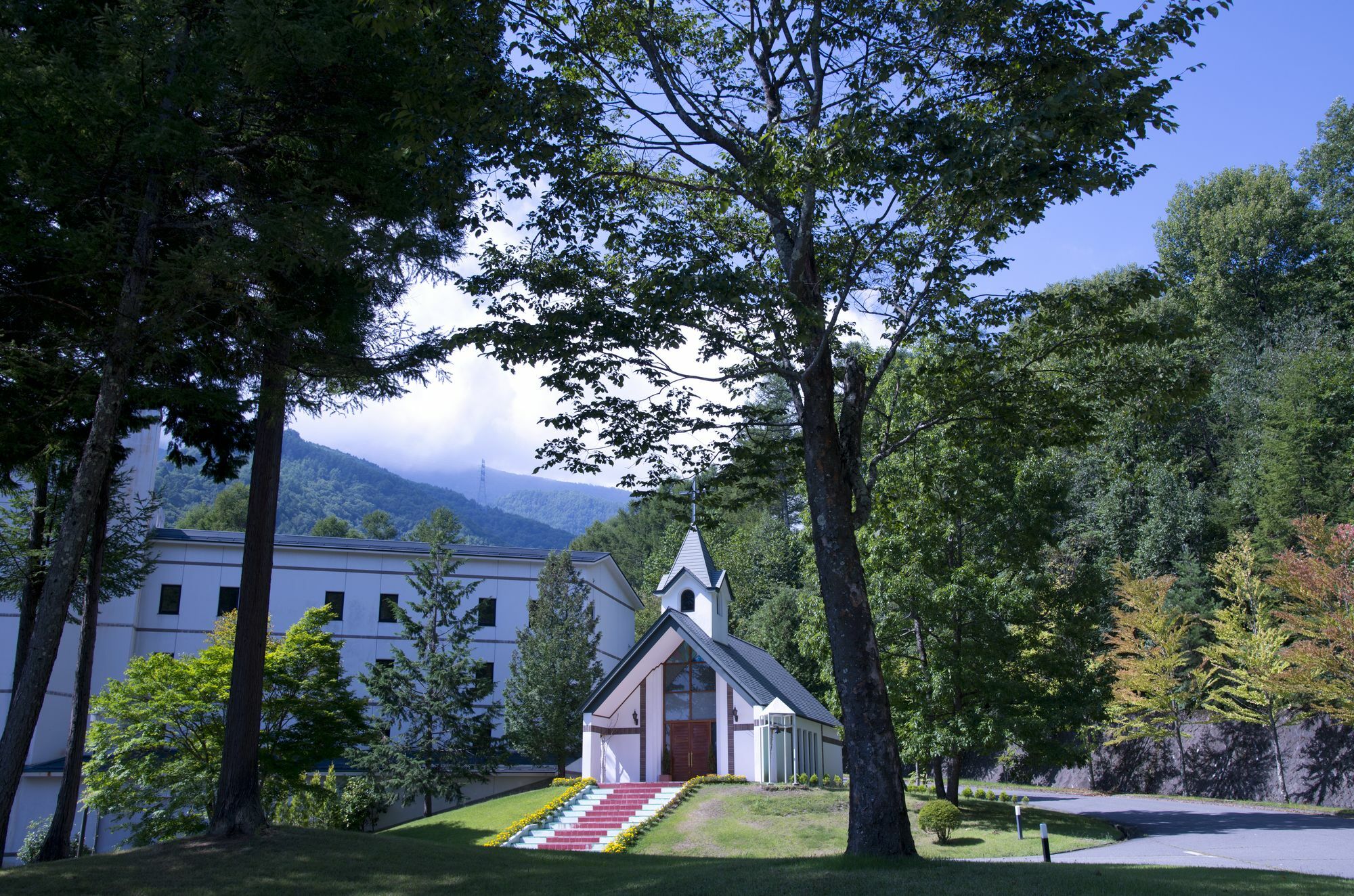 Azumino Hotaka View Hotel Экстерьер фото